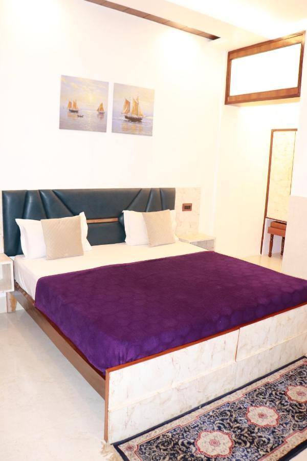 Hotel Dileep42 Lucknow Exterior foto